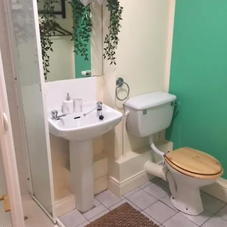 City Centre Studio Near The Water Sleeps 3 アパート *